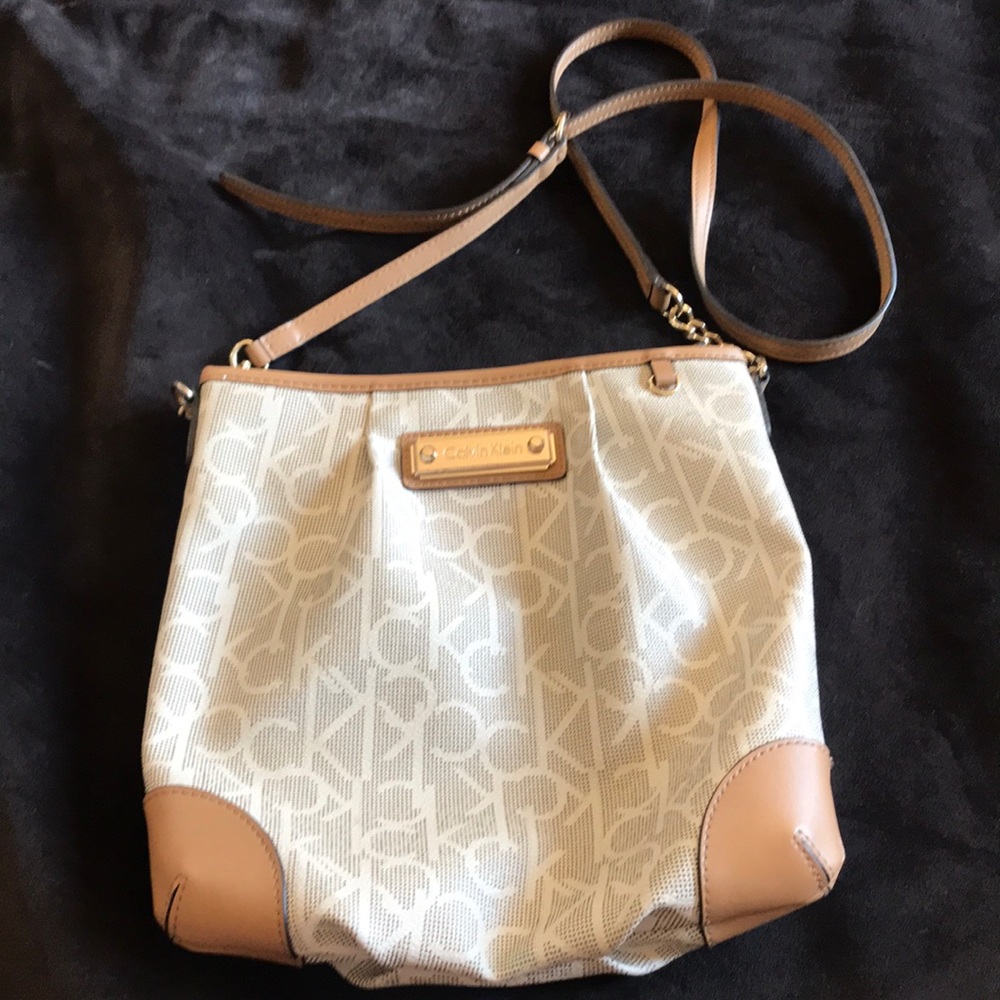 Calvin Klein cross body purse